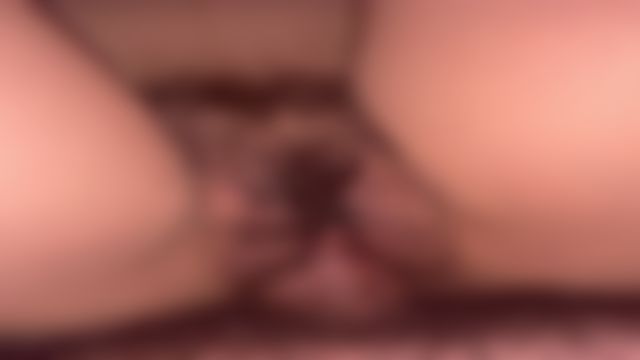 アパートで人妻が浮気SEX！最後はもちろん中出し！